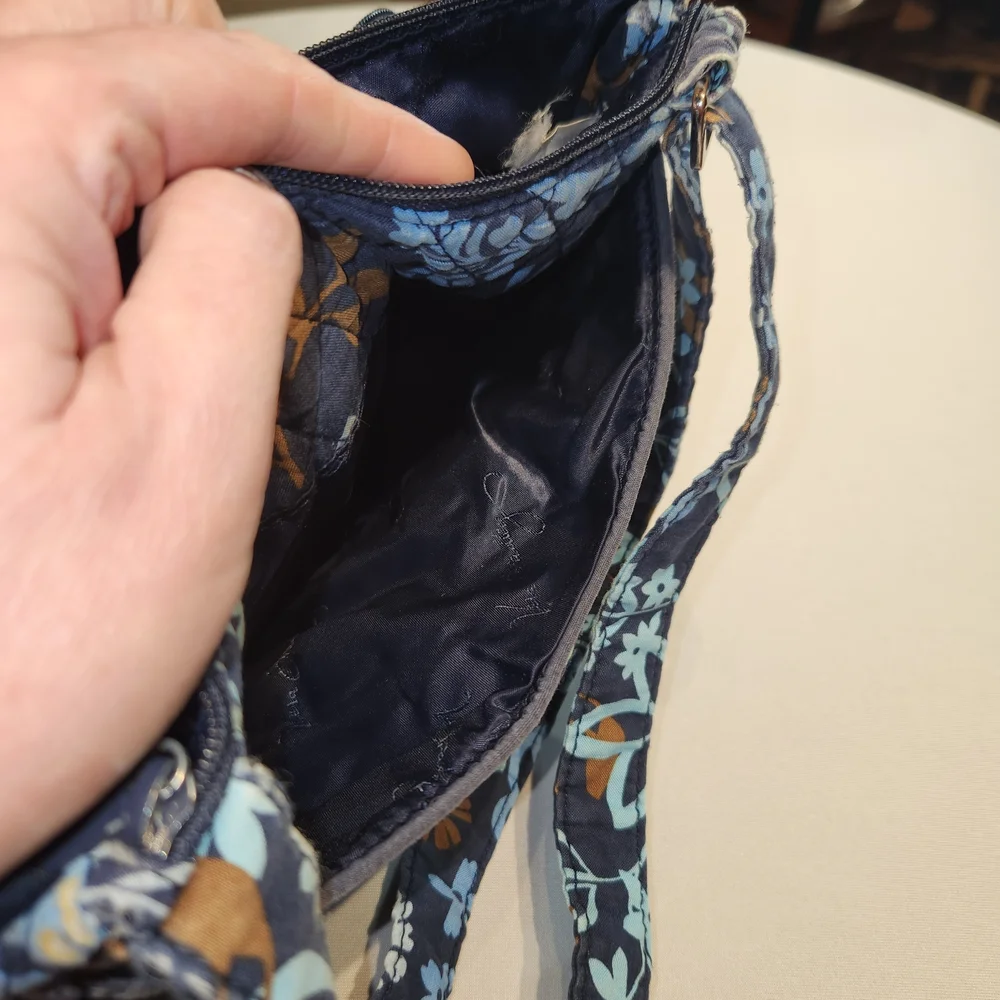 ⭐️Vera Bradley Navy & Brown Floral Crossbody Bag - Picture 5 of 7